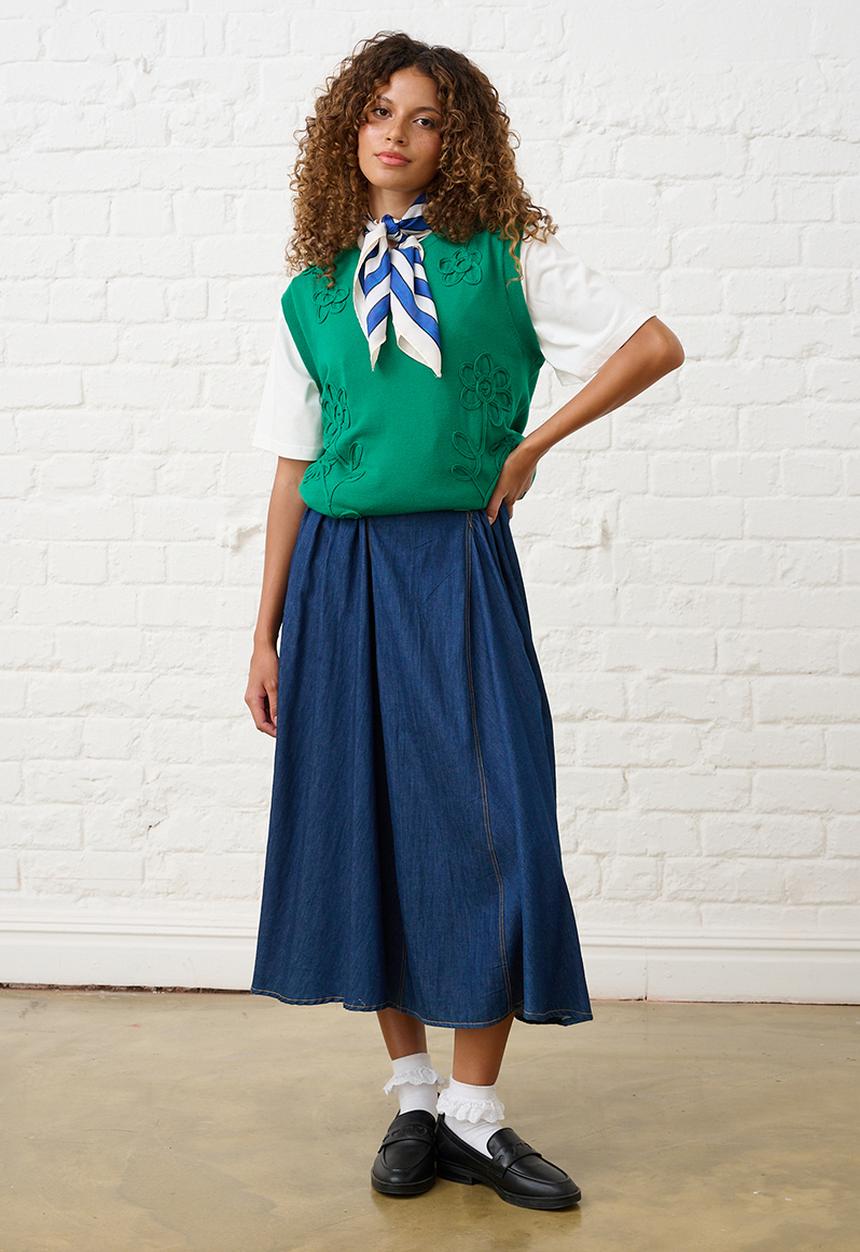Me&B - Cornelli Flower Sleeveless Vest - Green