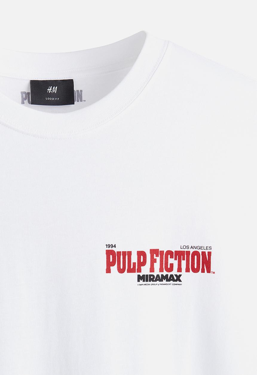 H&M - Loose fit t-shirt - white & pulp fiction