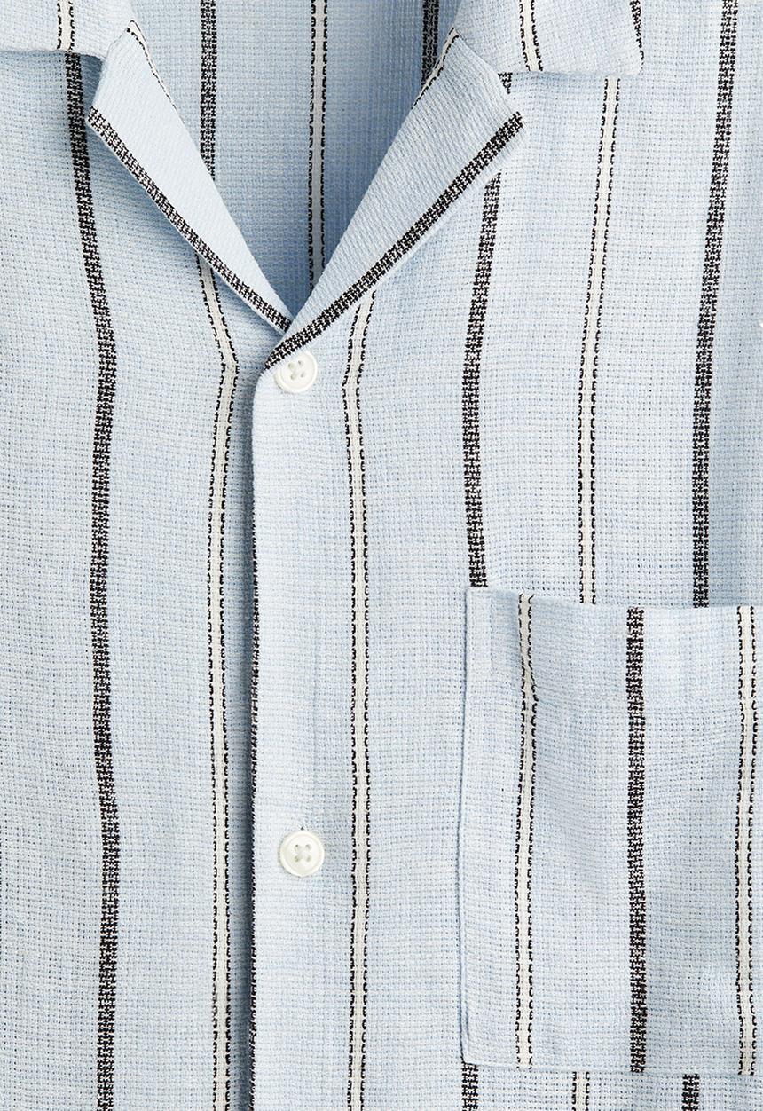 H&M - Regular fit linen-blend resort shirt - light blue/striped
