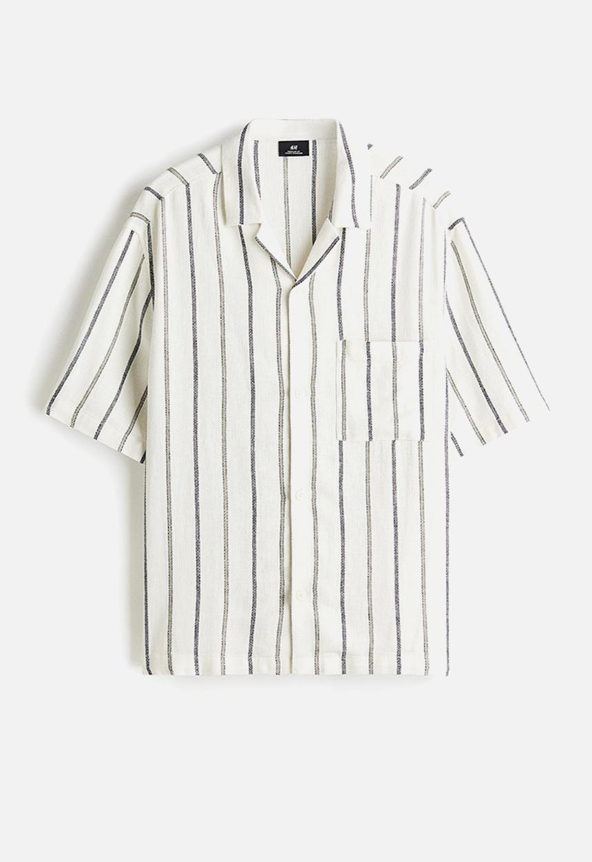 H&M - Regular fit linen-blend resort shirt - white/striped