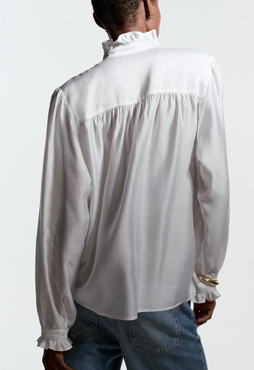 H&M - Bow-collar blouse - white