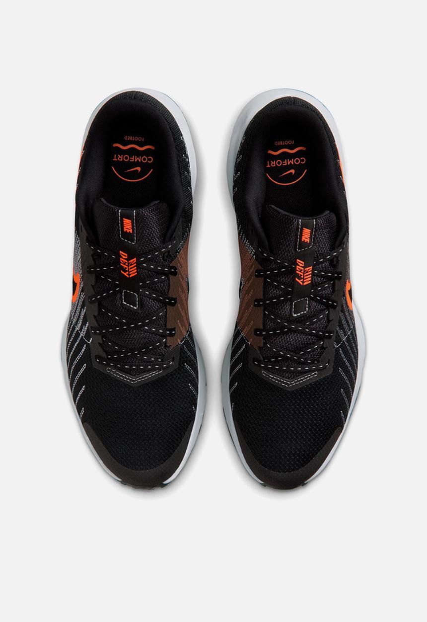 Nike - Nike Run Defy