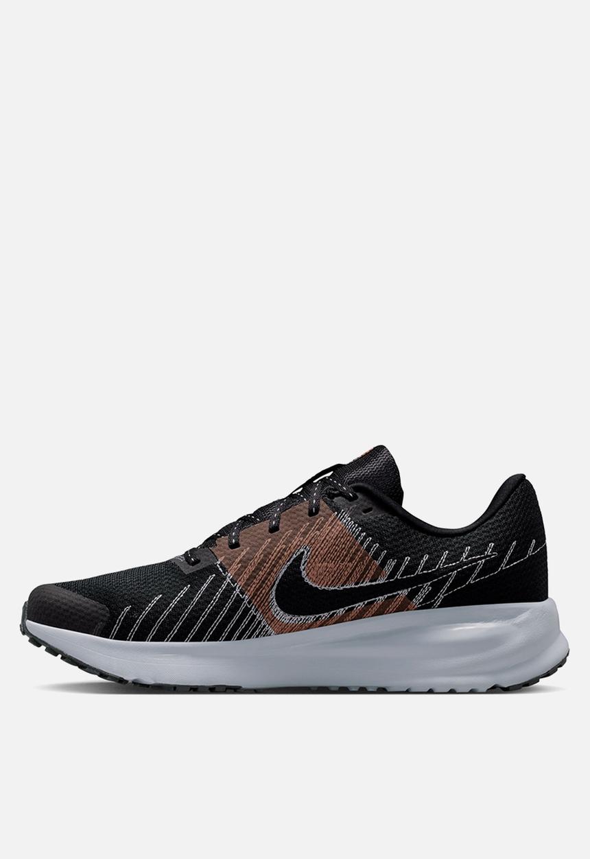 Nike - Nike Run Defy