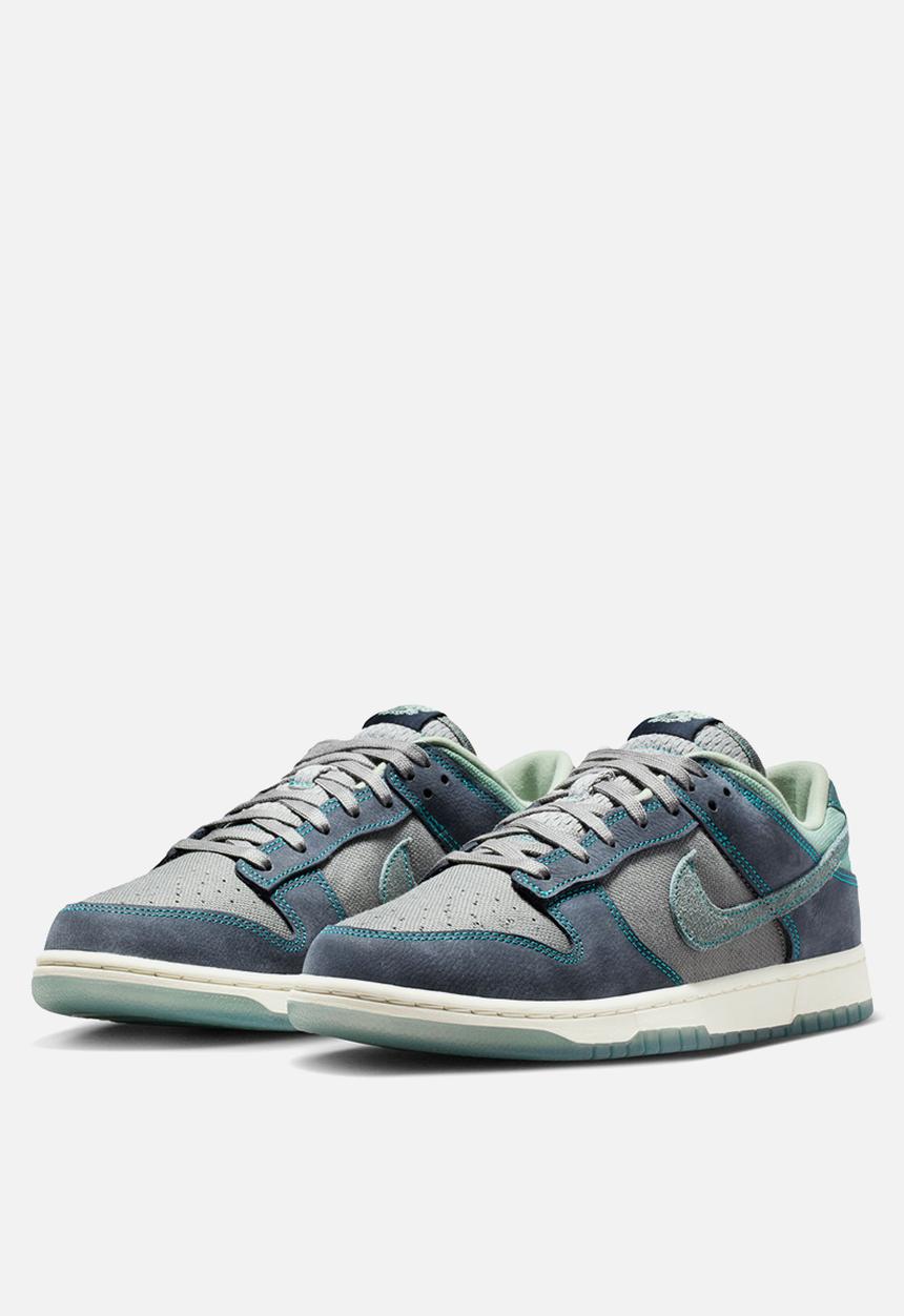 Nike - Nike Dunk Low Retro SE