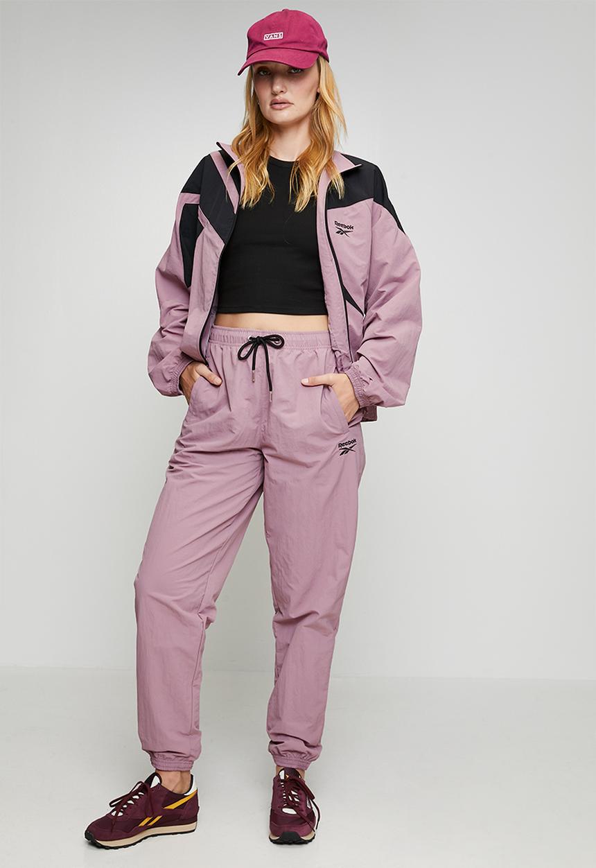 Reebok - Vector Track Pant - Berry Chill/Black