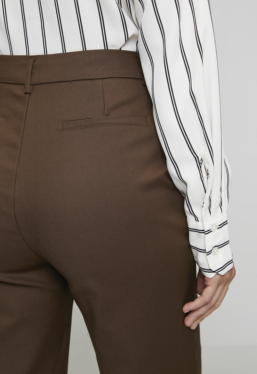 Stella Morgan - Mid Waist Straight Leg Stretch Sateen Trouser - Brown