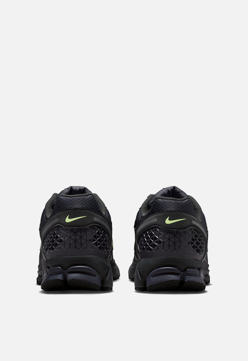 Nike - Nike Zoom Vomero 5 SE