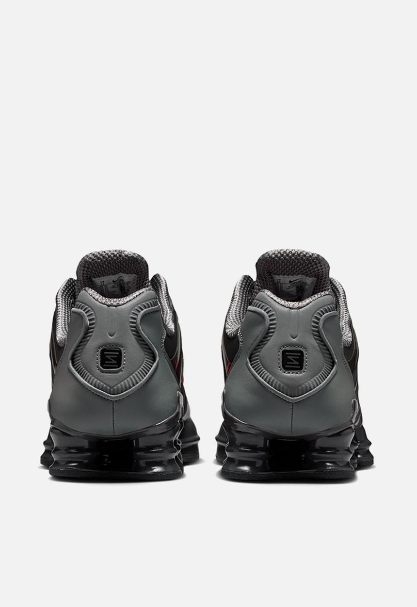 Nike - Nike Shox TL SE