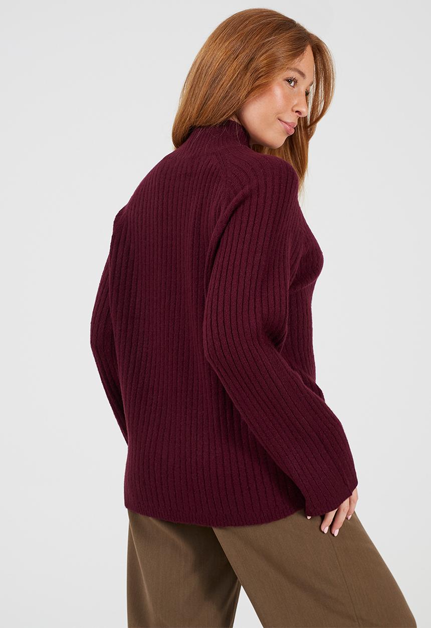 Brave Soul - Mossy Yarn Ribbed Raglan Sleeve Jumper With Turtle Neck - Wine