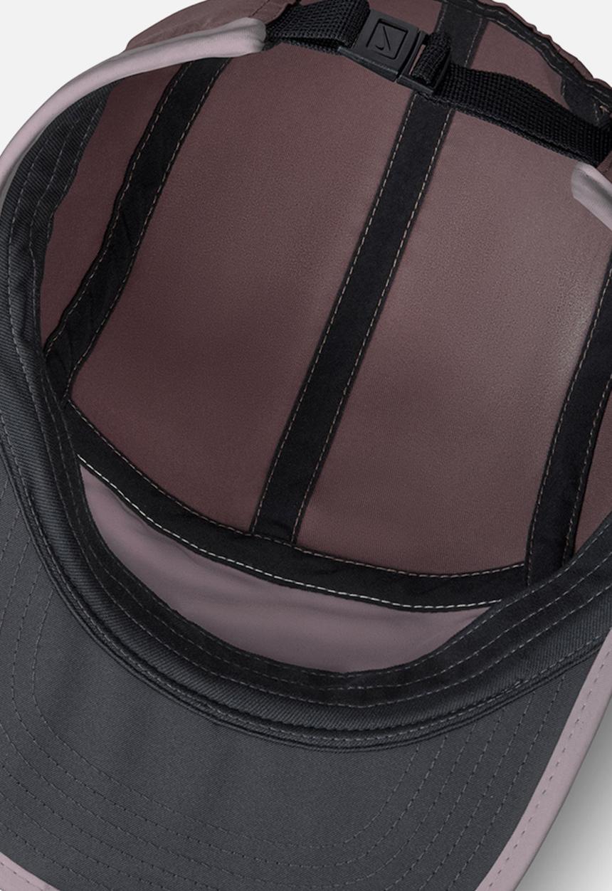 Nike - Unstructured Swoosh Cap - Violet