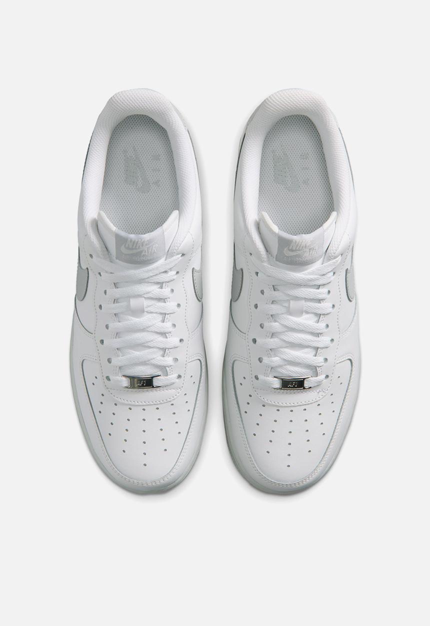 Nike - Nike Air Force 1 '07