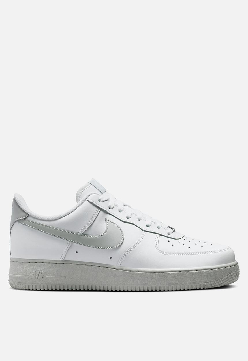 Nike - Nike Air Force 1 '07