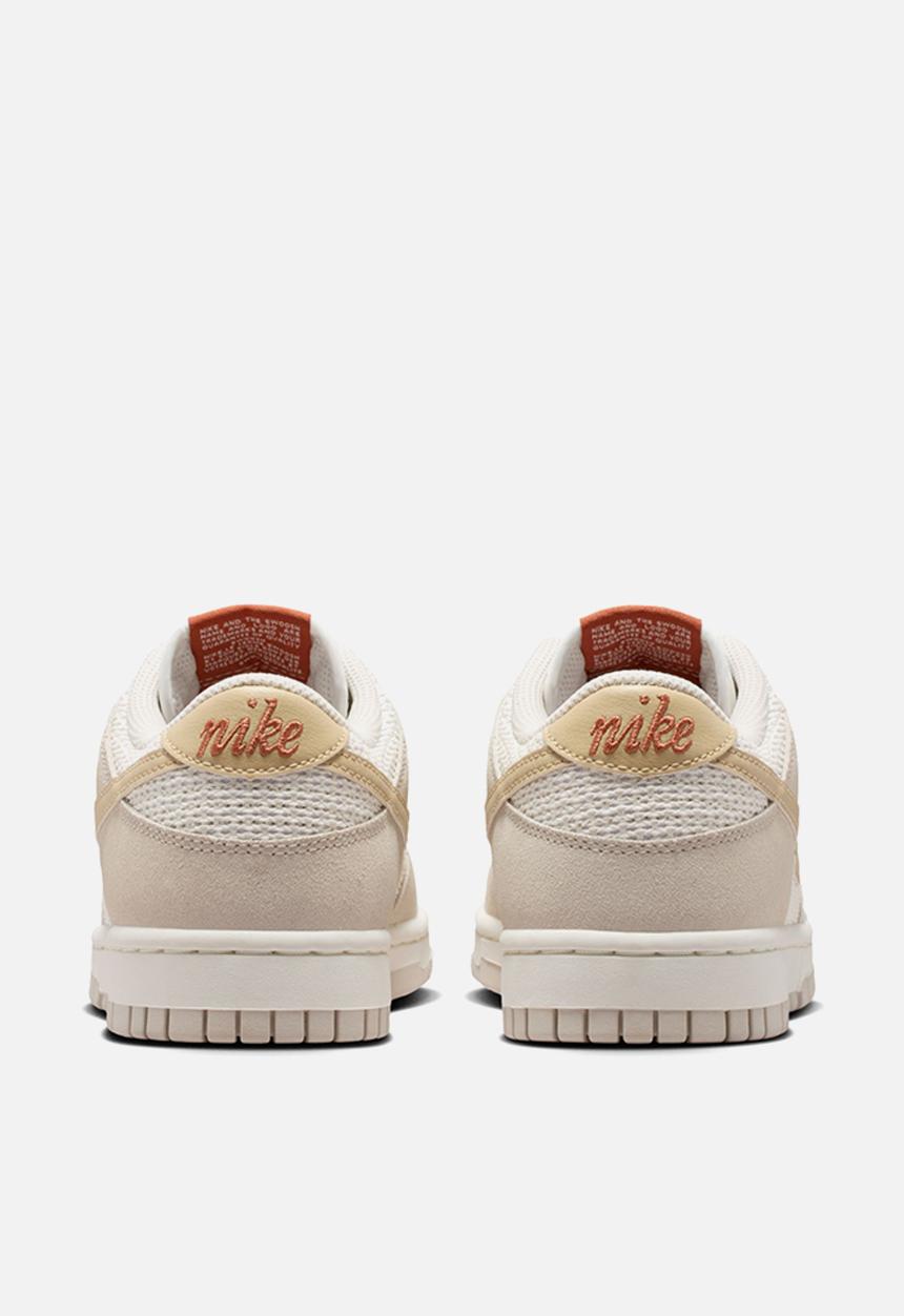 Nike - Nike Dunk Low SE