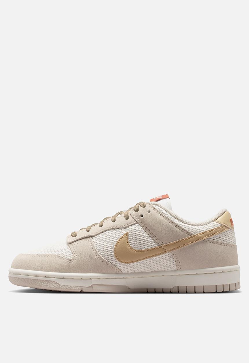 Nike - Nike Dunk Low SE