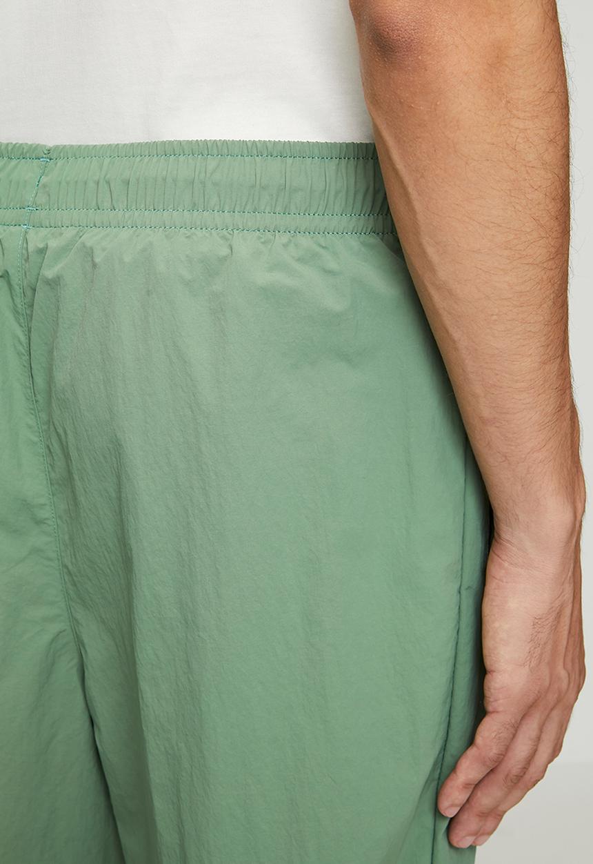 Reebok - CL F FR TRACKPANT - FIELD GREEN/VINTAGE CHALK