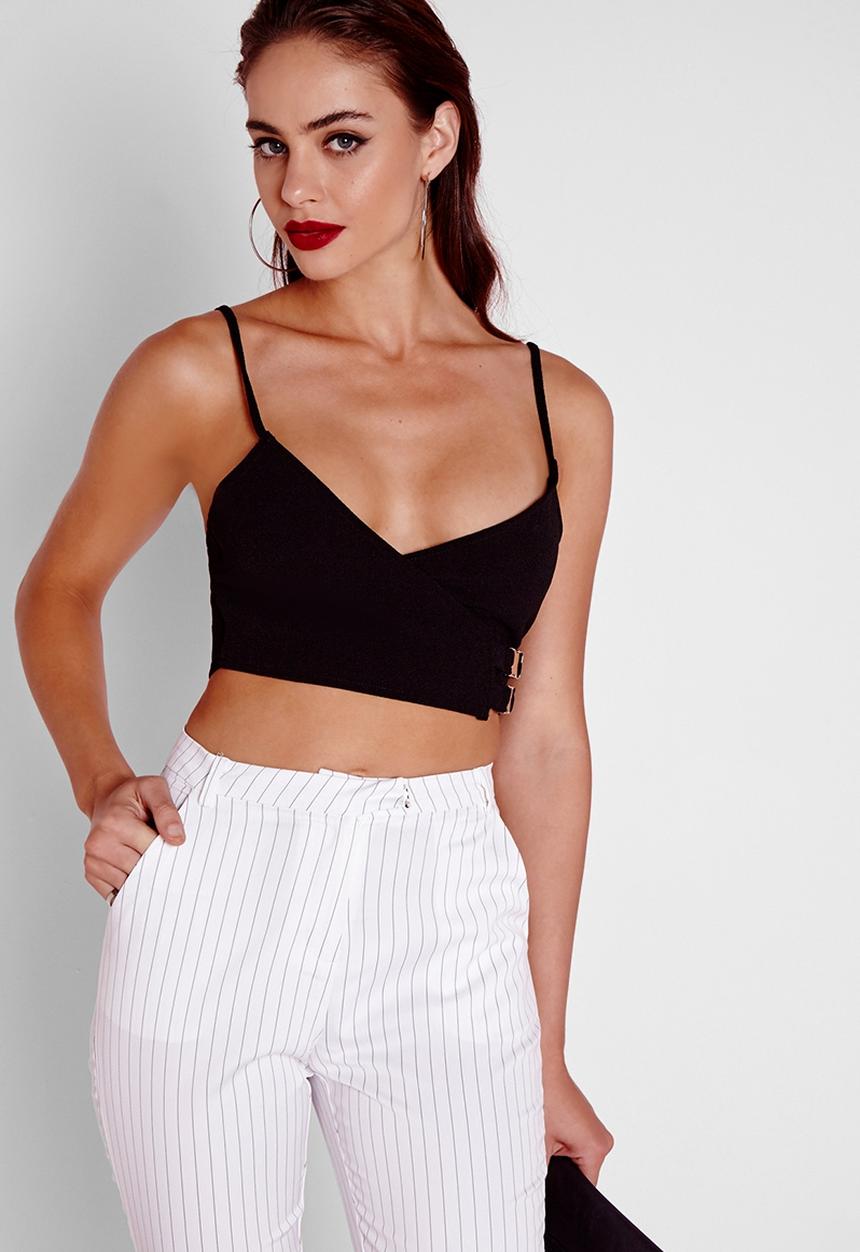 Missguided - Buckle Detail Crop Top