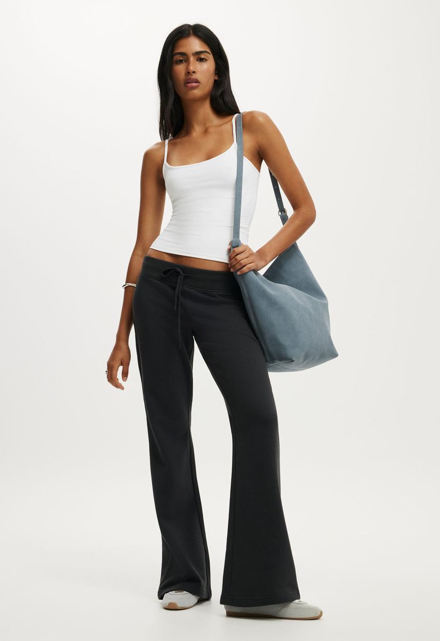 Cotton On - Low rise bootleg sweatpant - shadowstone