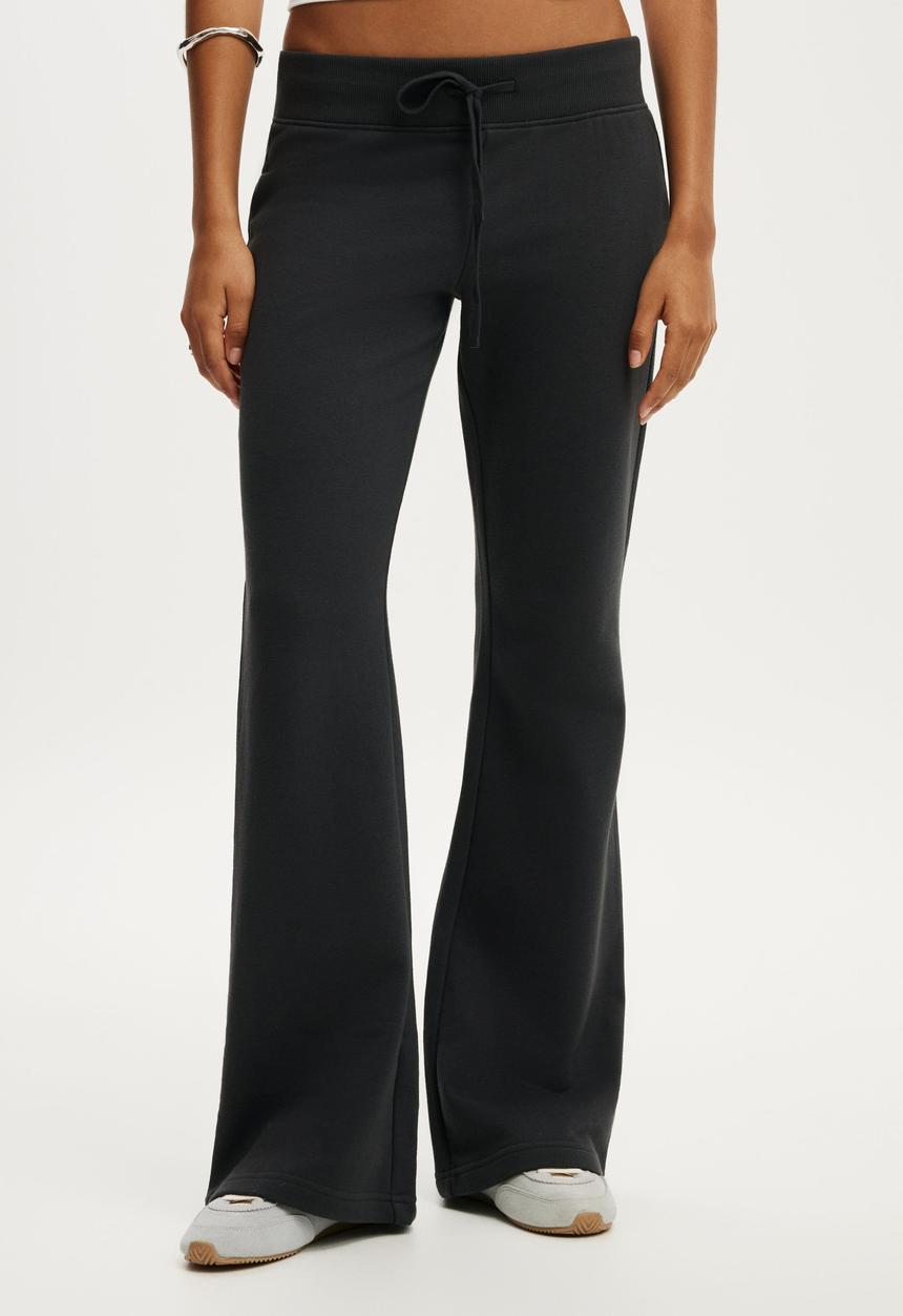 Cotton On - Low rise bootleg sweatpant - shadowstone