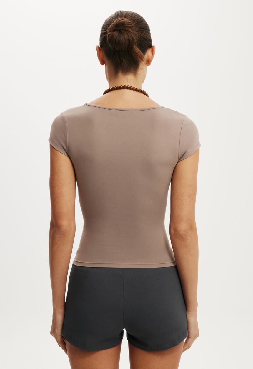 Cotton On - Hold me short sleeve - washed mocha