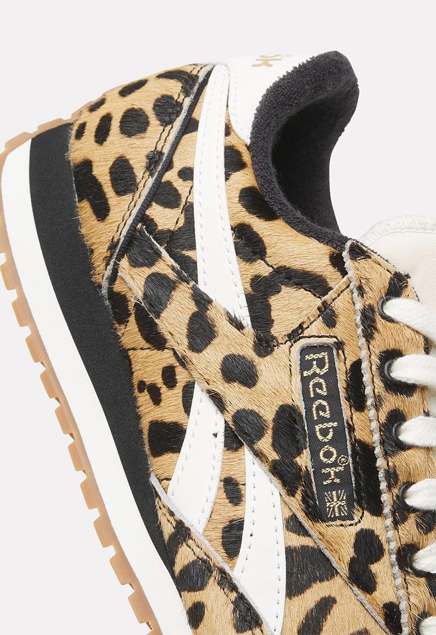Reebok - CLASSIC AZ
