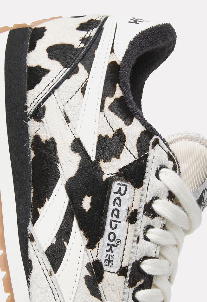 Reebok - CLASSIC AZ