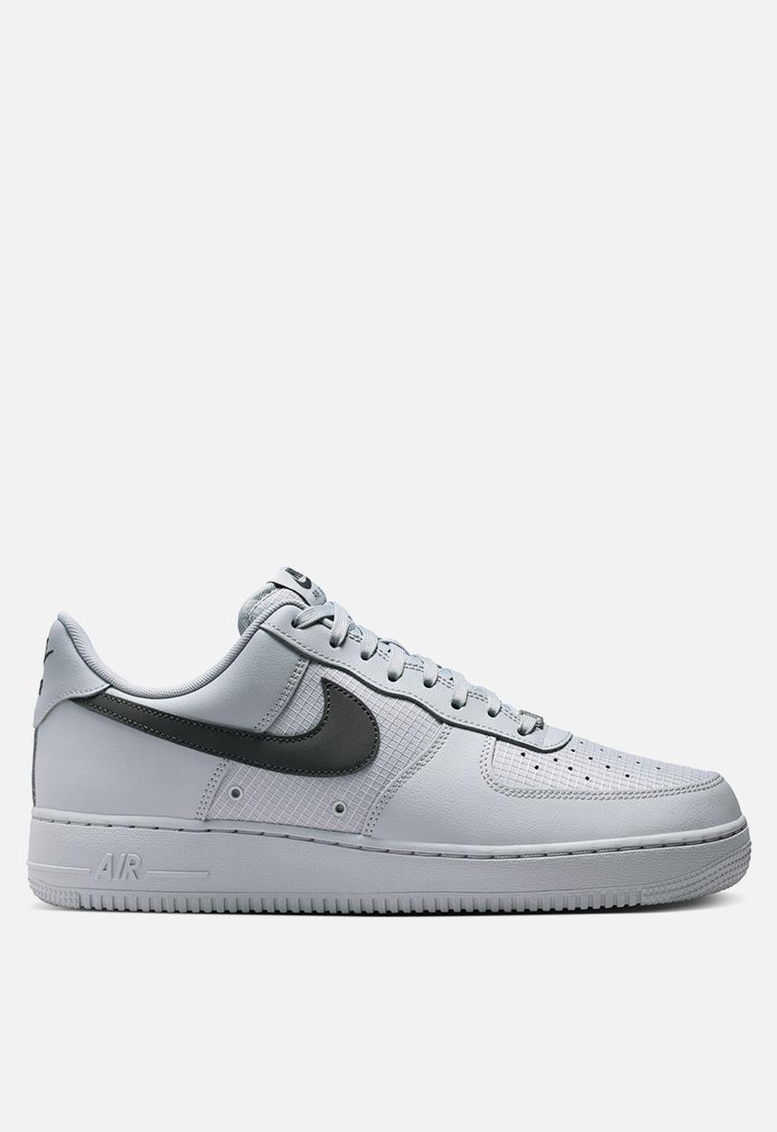 Nike - Nike Air Force 1 '07 LV8 Tech