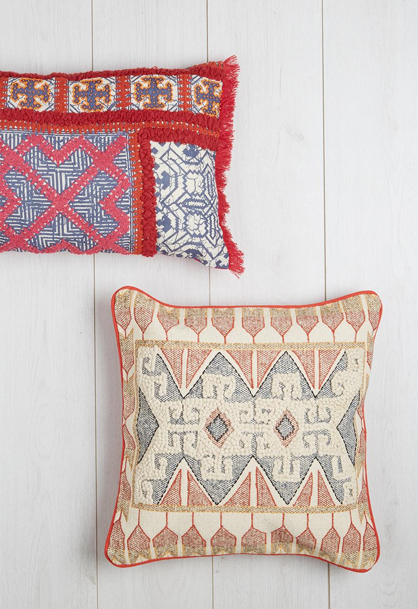 Sixth Floor - Riaki cushion cover