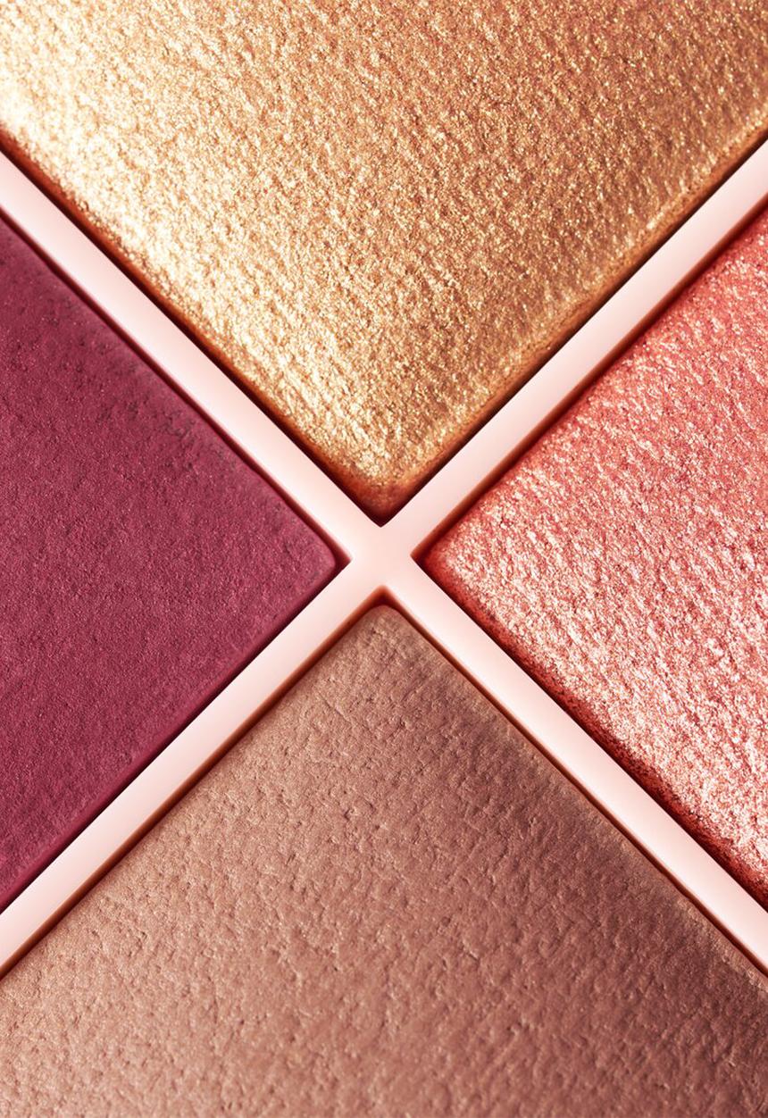 essence - Radiant Light Face Palette - 20 Signature Light