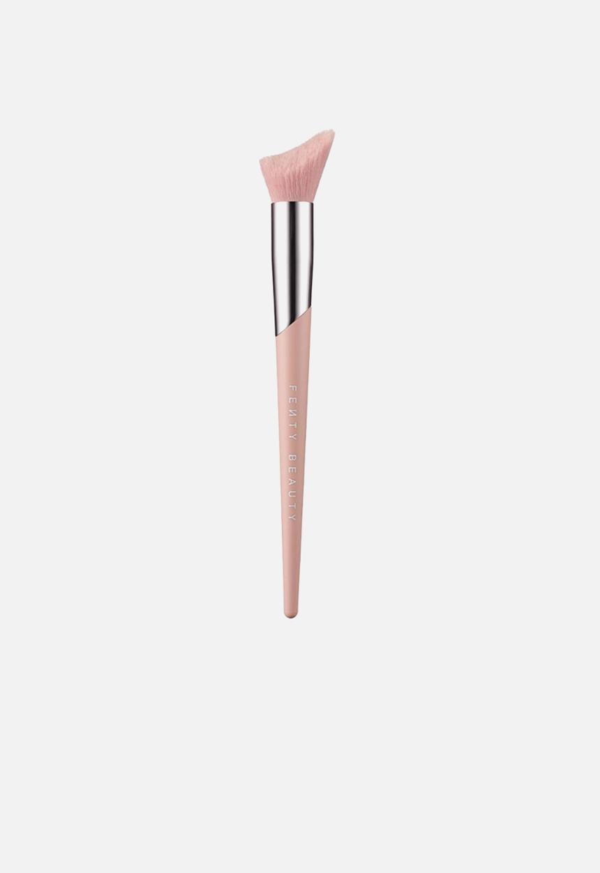 Fenty Beauty - Cheek-Huggin Highlight Brush - 120