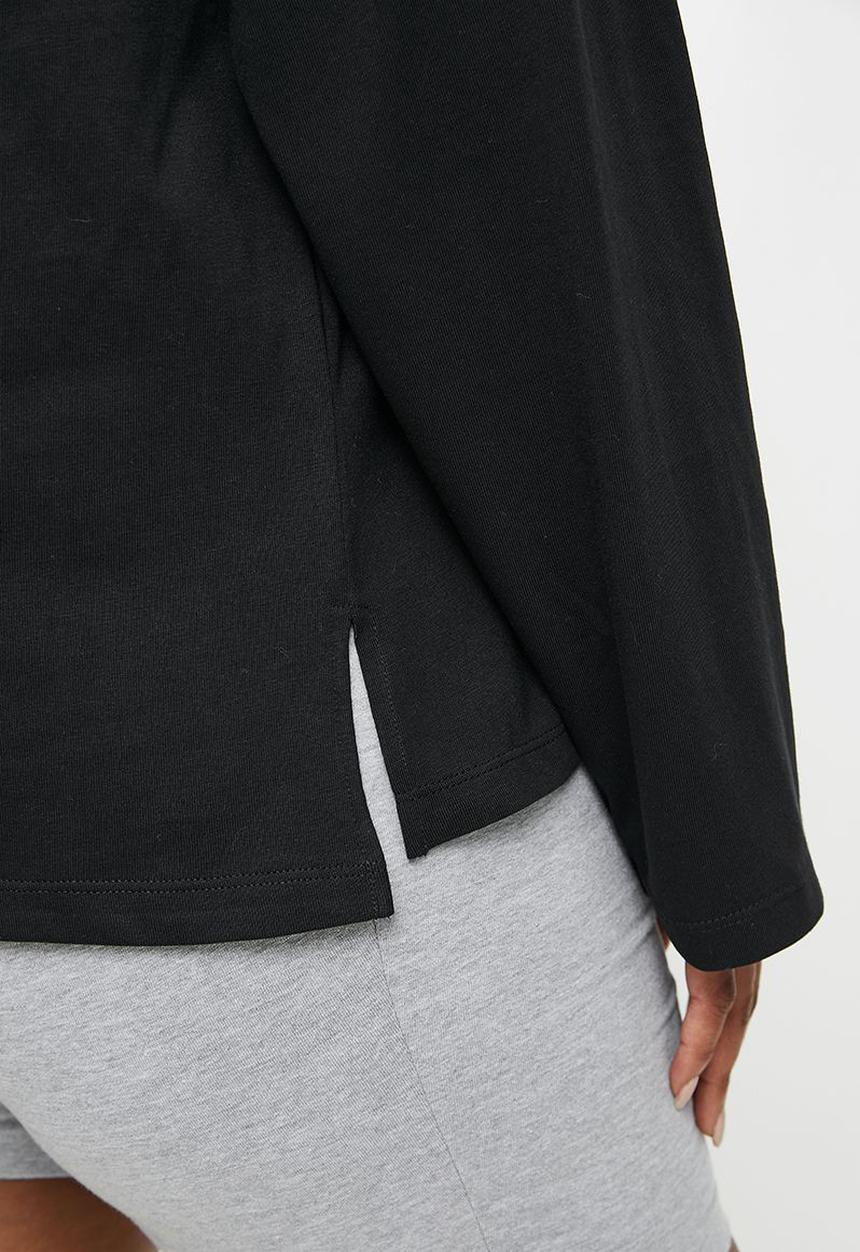 Cotton On - Plus Long Sleeve Crew - Black
