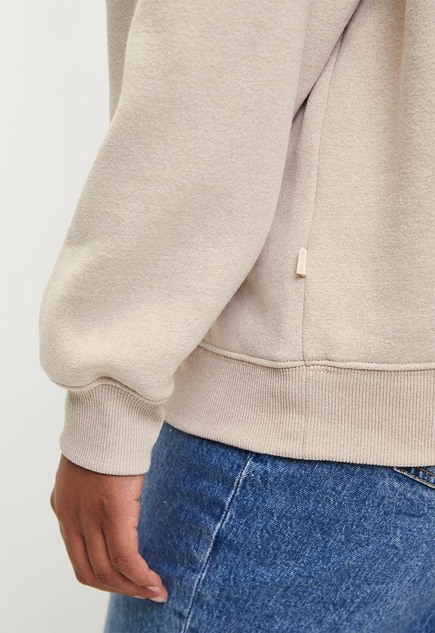 Cotton On - Plus Plush Crew Sweatshirt - Sesame Marle