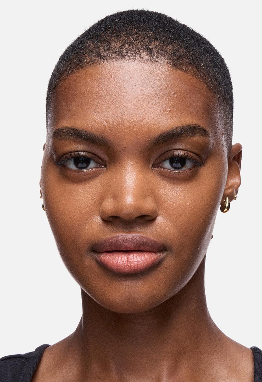MAC - Studio Fix 36HR Smooth Angles Concealer - NW43