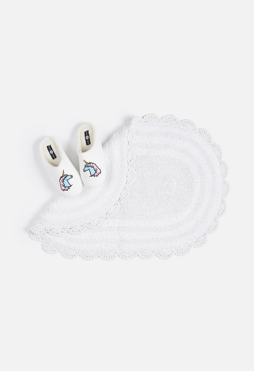 Sixth Floor - Crochet bathmat