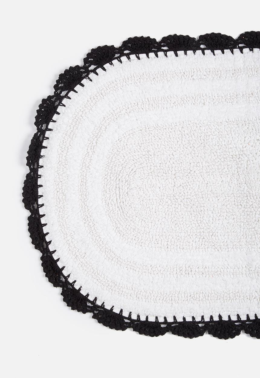 Sixth Floor - Crochet bathmat