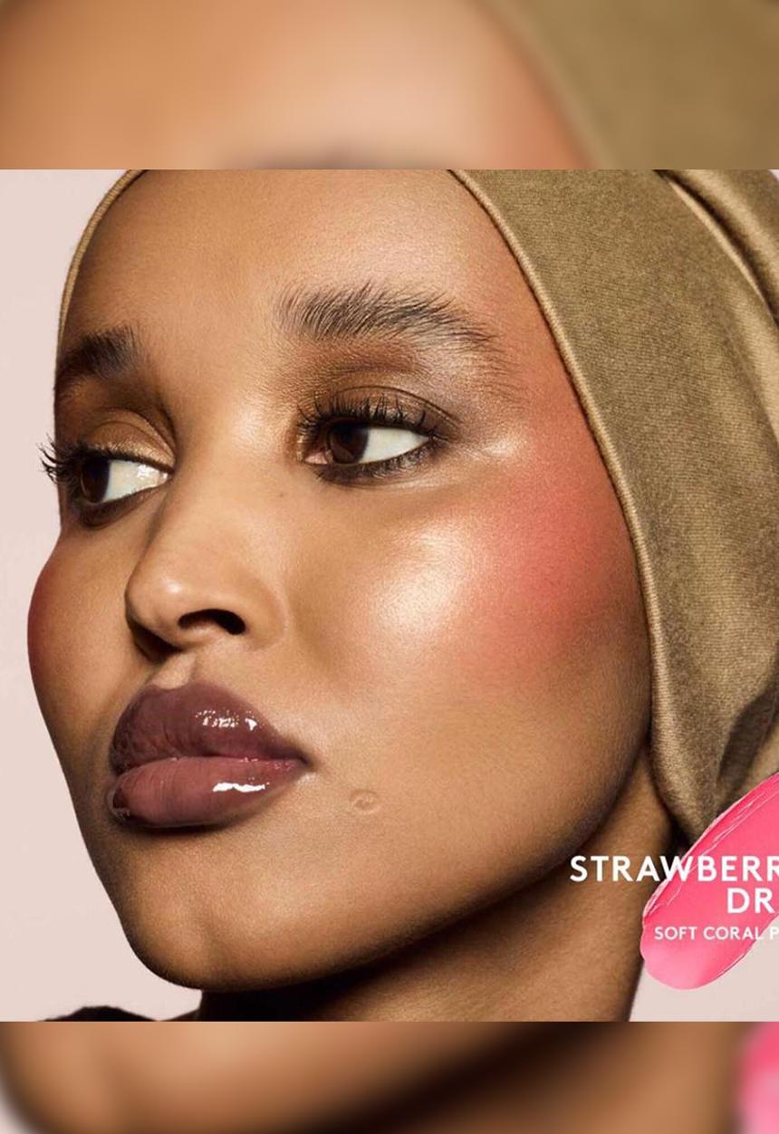 Fenty Beauty - Cheeks Out Freestyle Cream Blush - Strawberry Drip