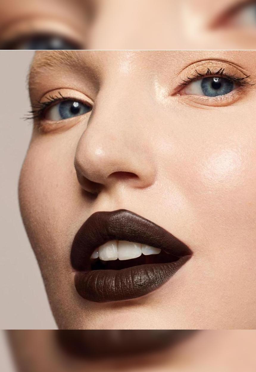 Fenty Beauty - Stunna Lip Paint Longwear Lip Colour - Unlawful