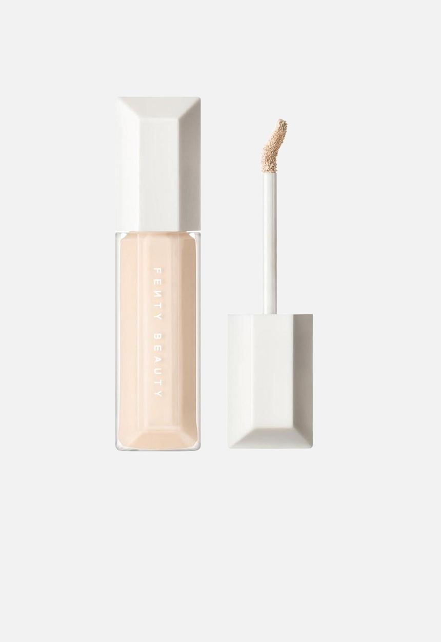 Fenty Beauty - We're Even Hydrating Longwear Concealer - 120N Light