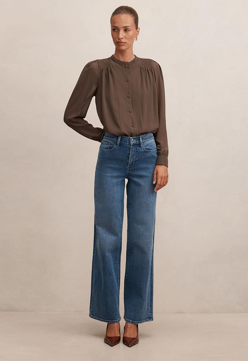 Forever New - Rory sheering blouse in vintage khaki