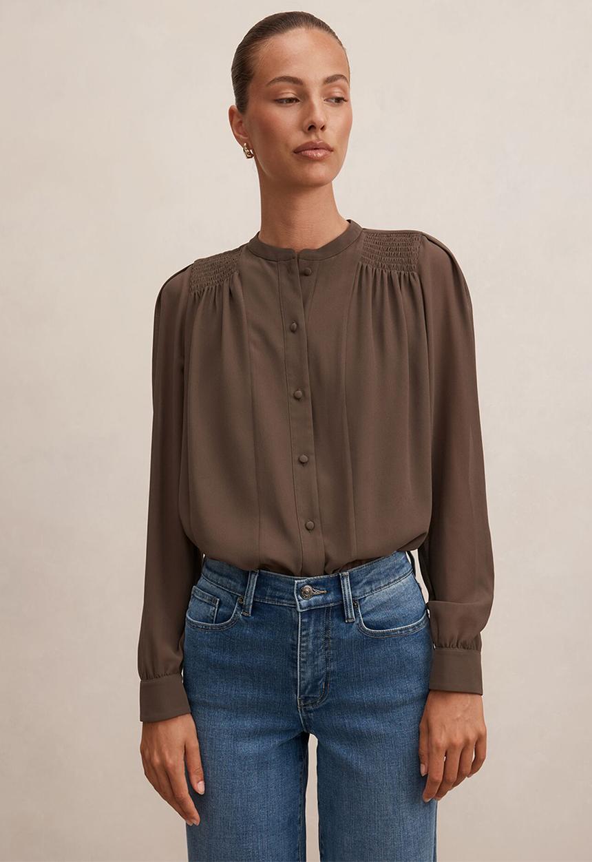 Forever New - Rory sheering blouse in vintage khaki