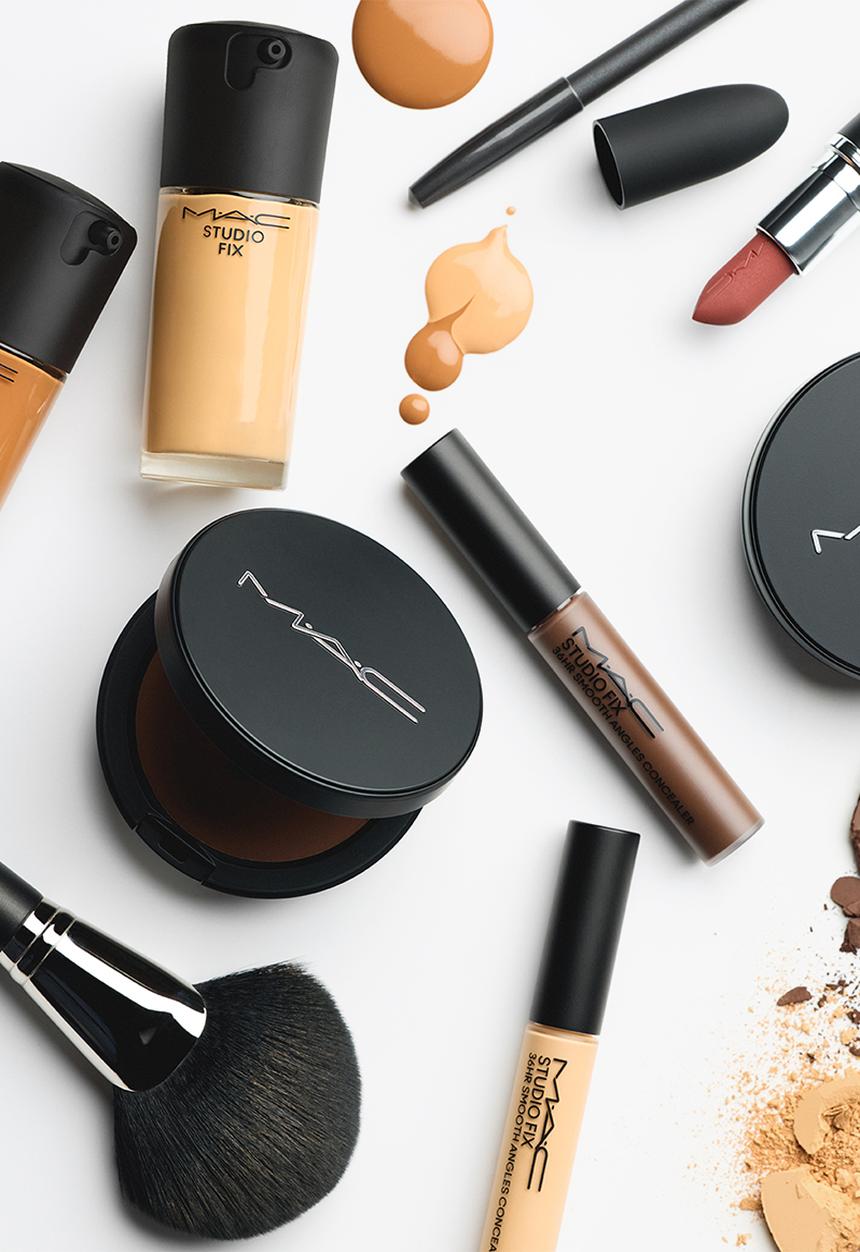 MAC - Studio Fix 36HR Smooth Angles Concealer - NC63