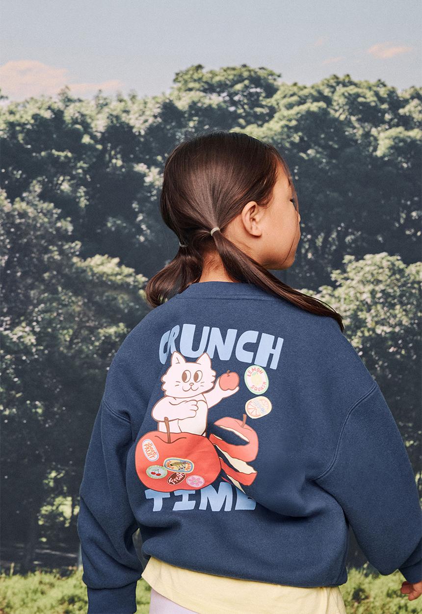 Cotton On - Sammy Oversized Crew - Denim Navy/CrunchTime