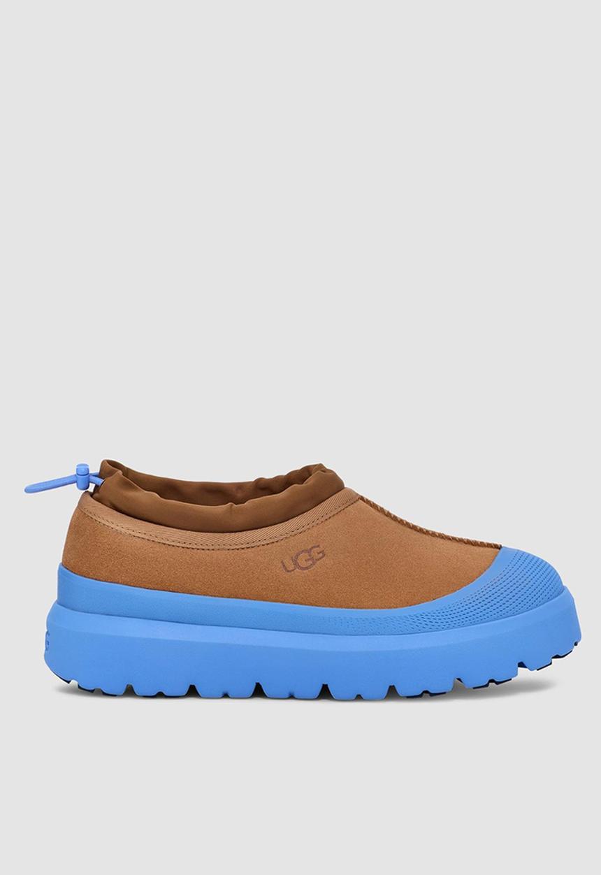 UGG® - Tasman Weather Hybrid - Chestnut/Big Sky