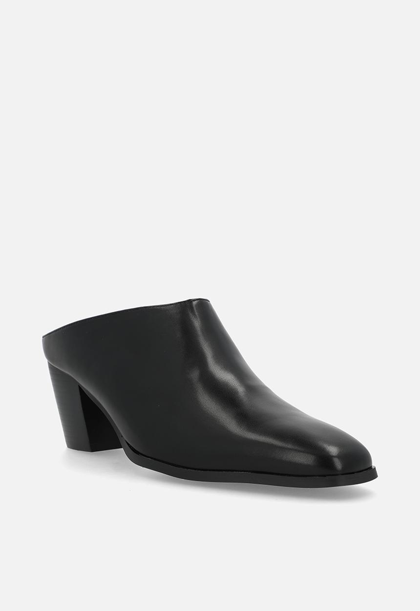 Raid London - Millie closed toe block heel mule - black 