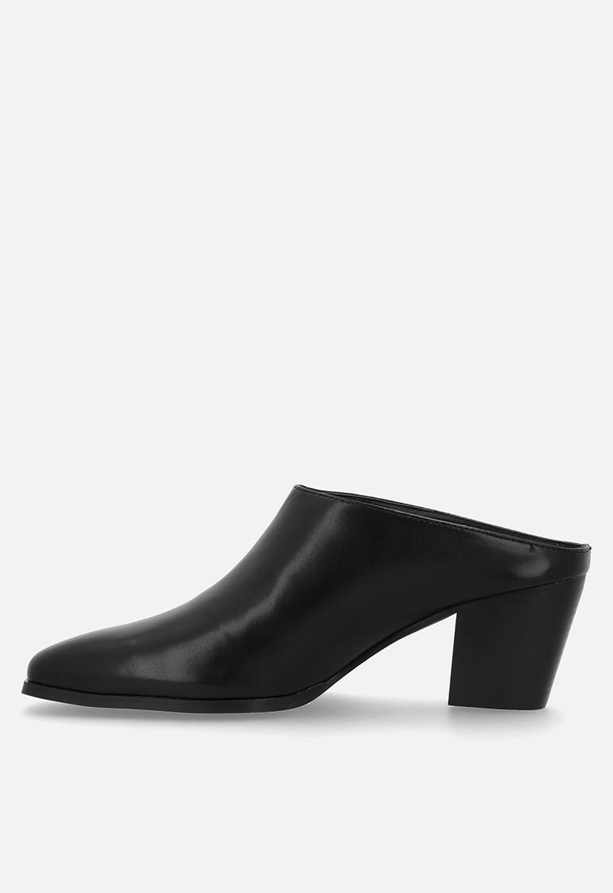 Raid London - Millie closed toe block heel mule - black 