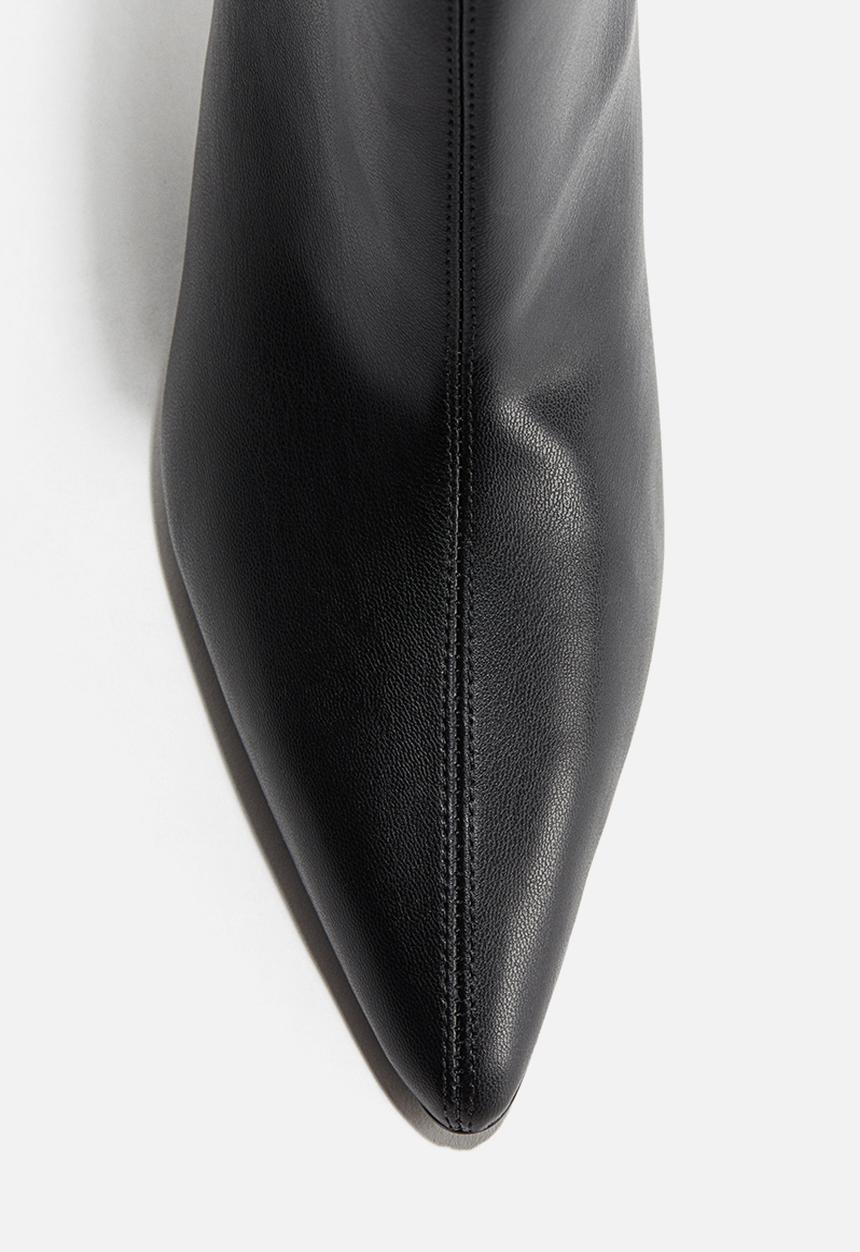 H&M - Heeled ankle boots - black