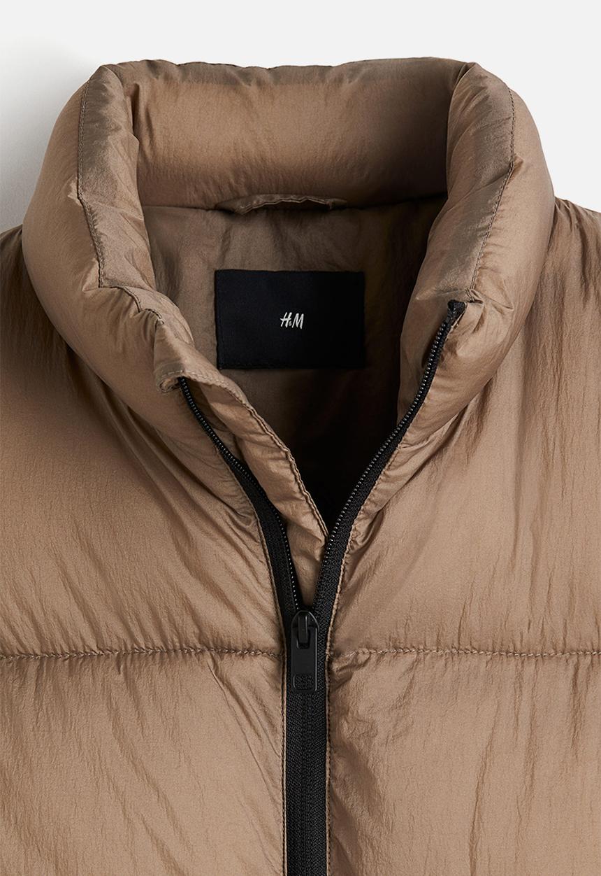 H&M - Regular fit water-repellent puffer gilet - dark beige
