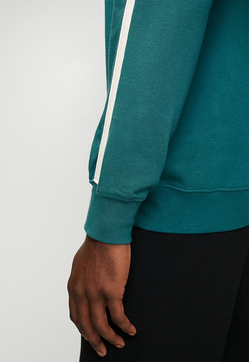 PUMA - ESS ELEVATED Crew TR M - Emerald Ice Teal