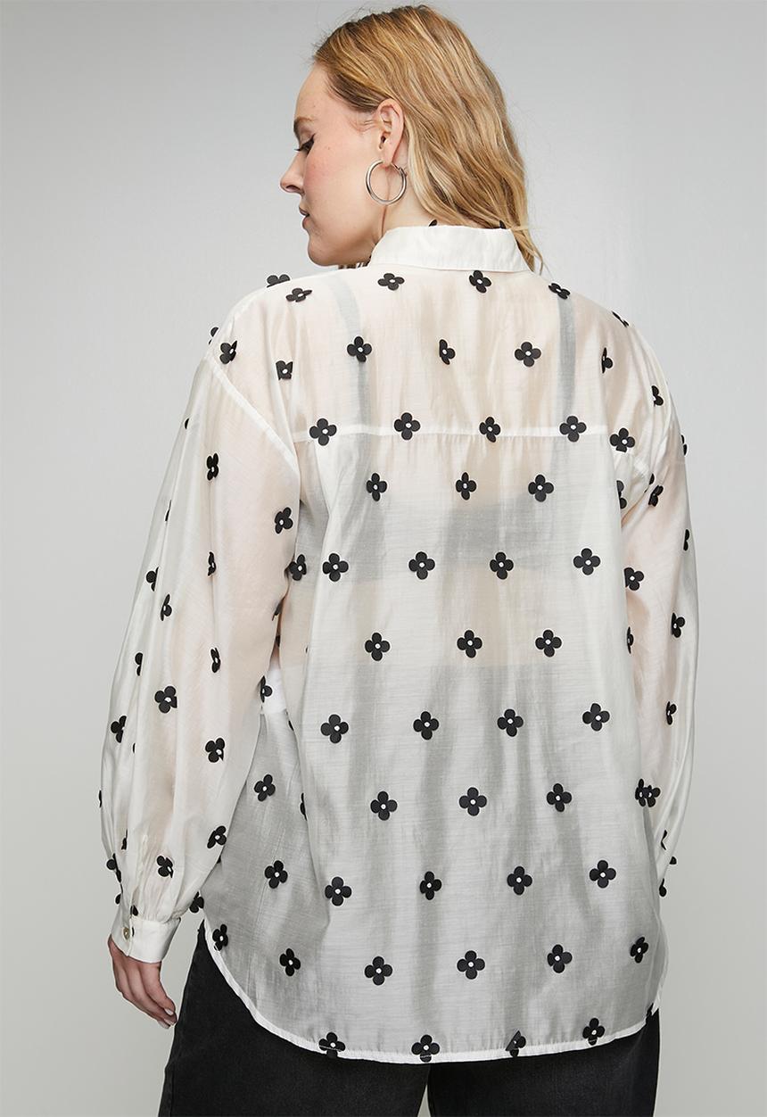 Me&B - Plus Bellow Sleeve Shirt in 3D Flower Recut - White