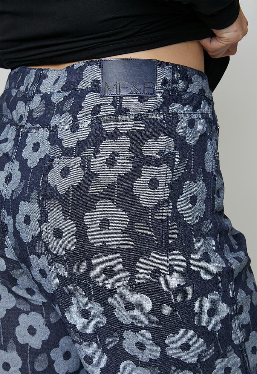 Me&B - Plus Roxy Wide Leg Jeans in Daisy Denim -  Dark Wash