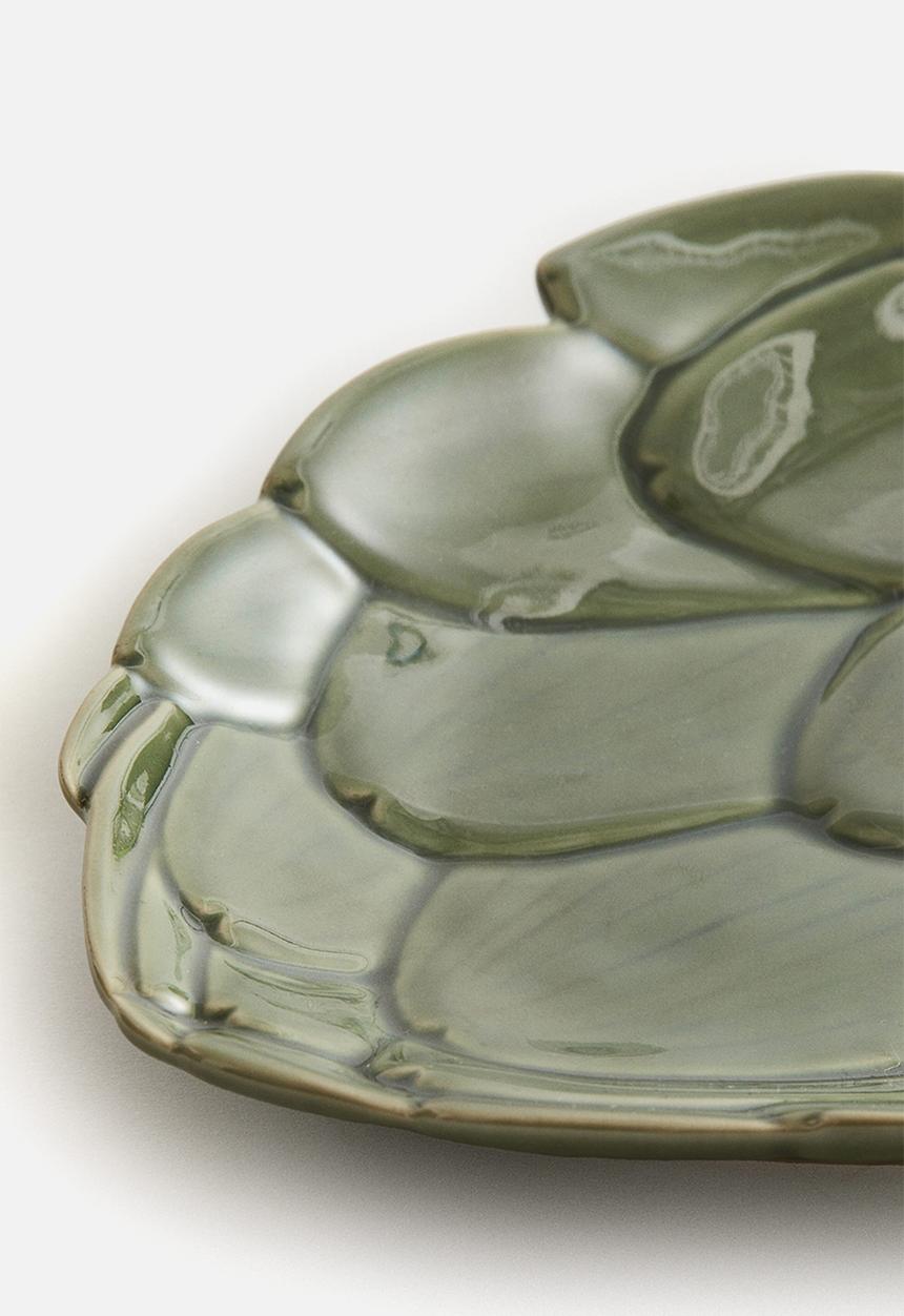 H&M - Figurative stoneware serving plate - green/artichoke